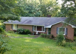Pre-foreclosure Listing in WEDGEWOOD RD LANCASTER, SC 29720