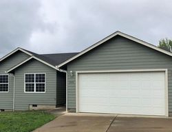 Pre-foreclosure Listing in ARMANDE LOOP ROSEBURG, OR 97471