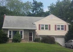 Pre-foreclosure Listing in WILLOW DR RIVERTON, NJ 08077