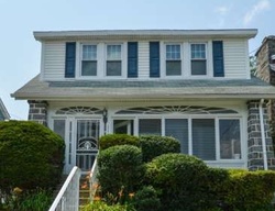 Pre-foreclosure in  KENMORE RD Upper Darby, PA 19082