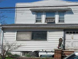 Pre-foreclosure Listing in 59TH DR MASPETH, NY 11378