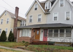 Pre-foreclosure Listing in W AMOSLAND RD NORWOOD, PA 19074