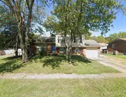 Pre-foreclosure in  ROCHELLE RD Louisville, KY 40228