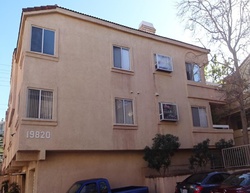 Pre-foreclosure Listing in SANDPIPER PL UNIT 38 NEWHALL, CA 91321