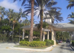 Pre-foreclosure in  BLUEWOOD TER Fort Lauderdale, FL 33327