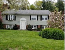 Pre-foreclosure Listing in VINCY DR CROMWELL, CT 06416