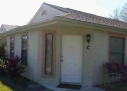  Stoneway Ln Apt C, Fort Pierce FL