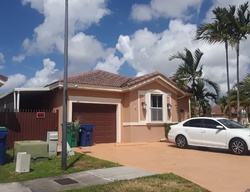 Pre-foreclosure in  NW 194TH TER Hialeah, FL 33015