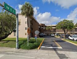 Pre-foreclosure in  NW 87TH AVE  Miami, FL 33172