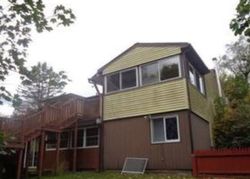 Pre-foreclosure Listing in BALL POND RD NEW FAIRFIELD, CT 06812