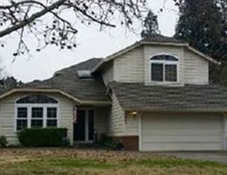 Pre-foreclosure Listing in LAKEWOOD DR WINDSOR, CA 95492