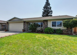 Pre-foreclosure in  WILDROSE WAY Sacramento, CA 95826