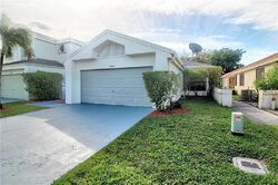  Nw 21st Ct, Pompano Beach FL