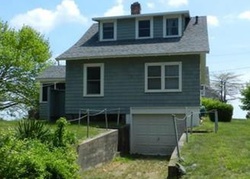 Pre-foreclosure Listing in STONE RD MADISON, CT 06443