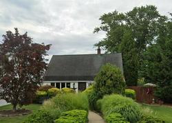 Pre-foreclosure Listing in FOX LN LEVITTOWN, NY 11756