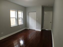 Pre-foreclosure in  S BLACKSTONE AVE Chicago, IL 60619