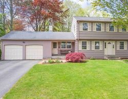 Pre-foreclosure in  MEADOWOOD LN Old Saybrook, CT 06475