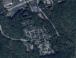 Pre-foreclosure in  LEAFWOOD LN  Groton, CT 06340