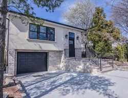 Pre-foreclosure in  SINCLAIR AVE Staten Island, NY 10309