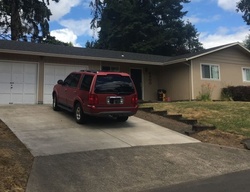 Pre-foreclosure in  SW 194TH CT Beaverton, OR 97078
