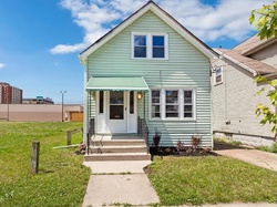 Pre-foreclosure in  PLYMOUTH AVE Buffalo, NY 14213