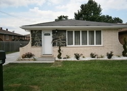 Pre-foreclosure in  W 115TH ST Alsip, IL 60803
