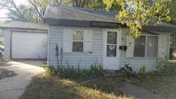 Pre-foreclosure Listing in 4TH AVE ROCK FALLS, IL 61071