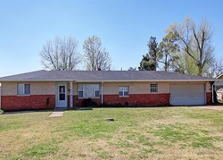 Pre-foreclosure Listing in N 15TH ST COLLINSVILLE, OK 74021