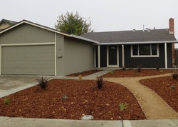 Pre-foreclosure in  SWAN PL Fairfield, CA 94533
