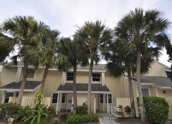 Pre-foreclosure in  CHAMPIONS WAY Pompano Beach, FL 33068