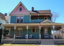 Pre-foreclosure in  N VIEW ST Aurora, IL 60506