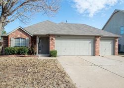 Pre-foreclosure in  W OAKLAND ST Broken Arrow, OK 74012
