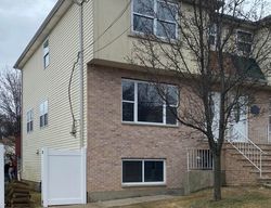 Pre-foreclosure in  MALLOW ST Staten Island, NY 10309