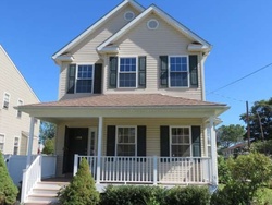 Pre-foreclosure in  SYCAMORE AVE Folsom, PA 19033