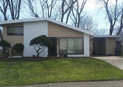 Pre-foreclosure Listing in YORKTOWN RD CHICAGO HEIGHTS, IL 60411