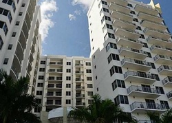 Pre-foreclosure in  RADIUS DR  Hollywood, FL 33020