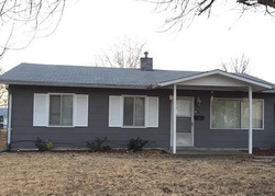 Pre-foreclosure in  SAINT JAMES LN East Saint Louis, IL 62206