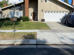 Pre-foreclosure in  BETHANY ST Thousand Oaks, CA 91360