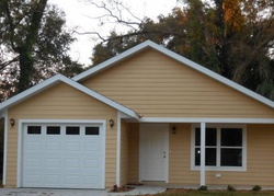 Pre-foreclosure in  NW 151ST PL Alachua, FL 32615