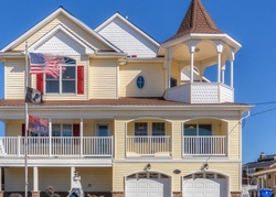  Bay Stream Dr, Toms River NJ