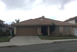 Pre-foreclosure in  GARDEN CIR S Highland, CA 92346