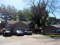 Pre-foreclosure in  N LAKE SHORE DR Lake Villa, IL 60046