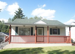Pre-foreclosure in  JOHN ST Joliet, IL 60435