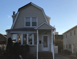 Pre-foreclosure Listing in E BEECH ST LONG BEACH, NY 11561