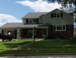 Pre-foreclosure in  PATTON AVE Brookhaven, PA 19015