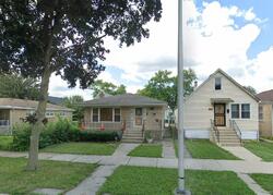 Pre-foreclosure Listing in S RACINE AVE RIVERDALE, IL 60827
