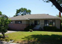 Pre-foreclosure Listing in STORMES AVE OROVILLE, CA 95966