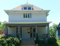 Pre-foreclosure in  WESTERN AVE Joliet, IL 60435