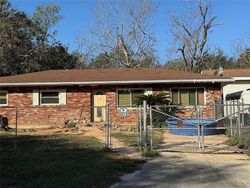 Pre-foreclosure Listing in MIDWAY AVE MASCOTTE, FL 34753