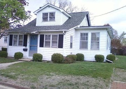 Pre-foreclosure Listing in WHITE ST MIDDLETOWN, NJ 07748
